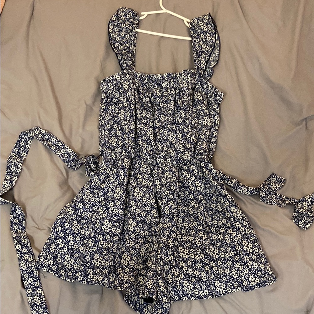 Trixxi Navy and White Floral Dress